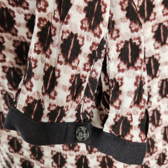 Vintage Scandanavian Buttonup Blouse - Picture 10 of 13